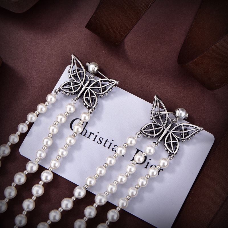 chr1st1an D10r earrings